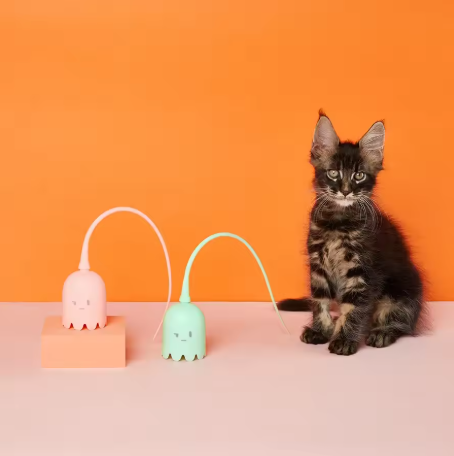 SpookyTail Interactive Cat Toy