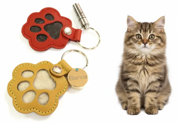 Cat Memorial Leather Hair Storage Keychain