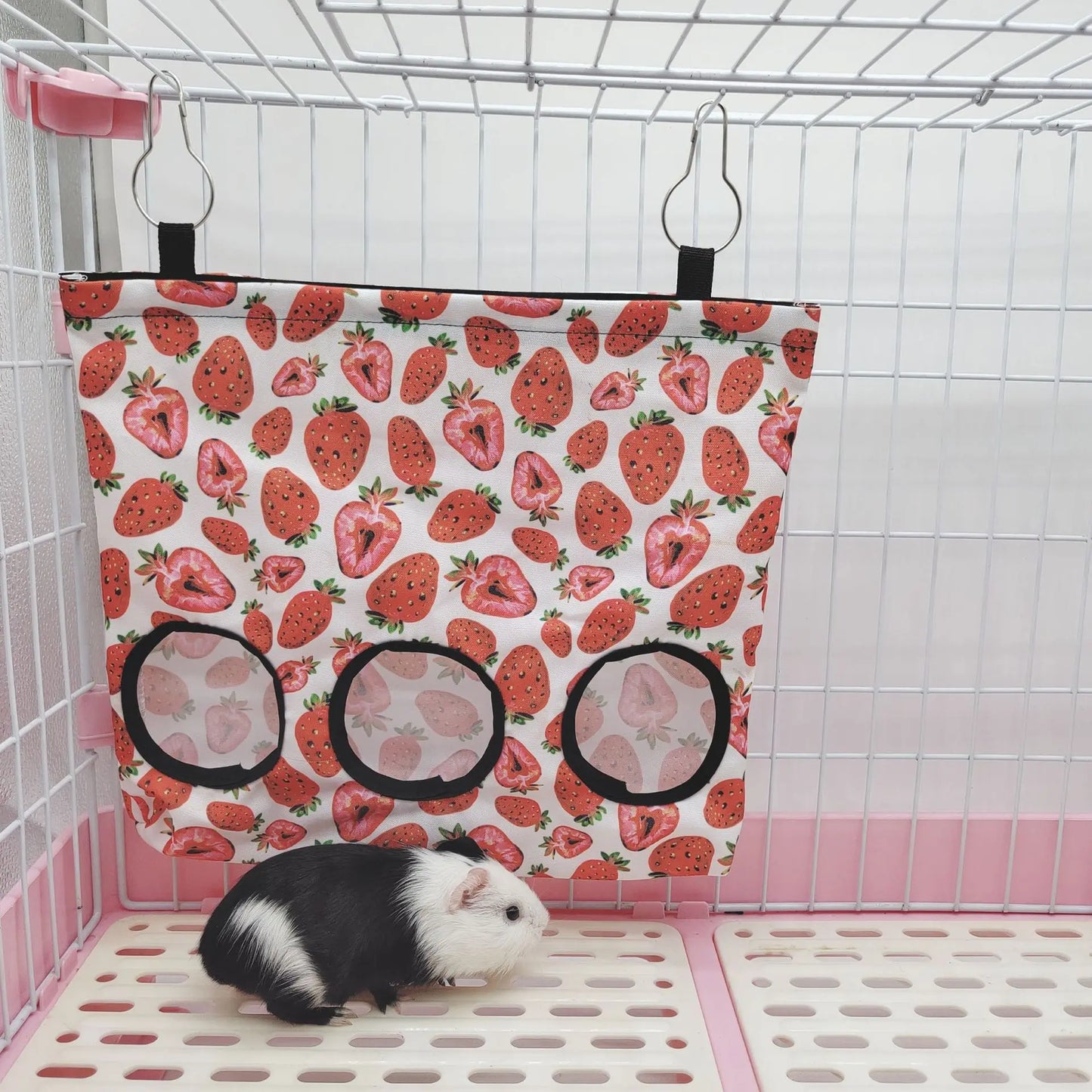Hanging Hay Bag with Hooks – Ideal Feeder for Small Pets