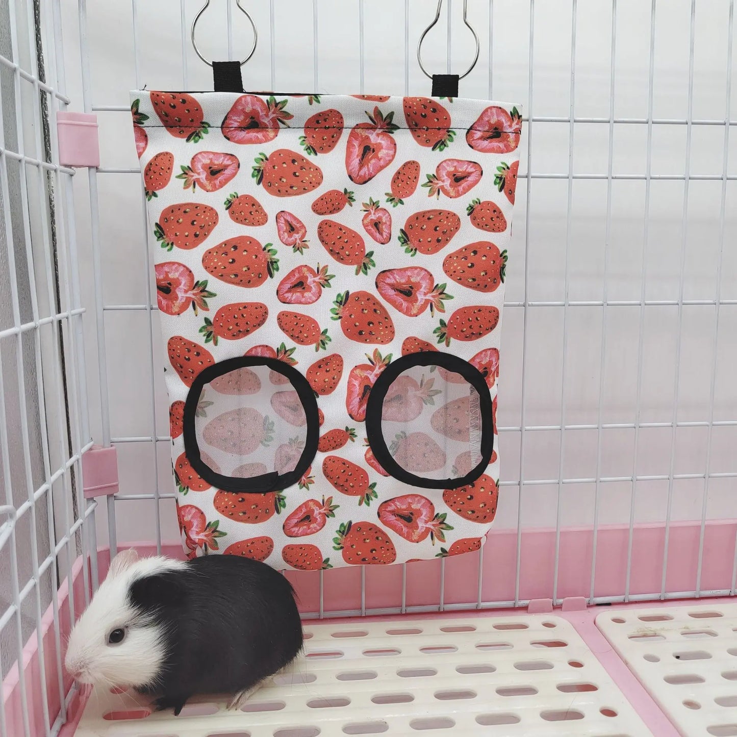 Hanging Hay Bag with Hooks – Ideal Feeder for Small Pets
