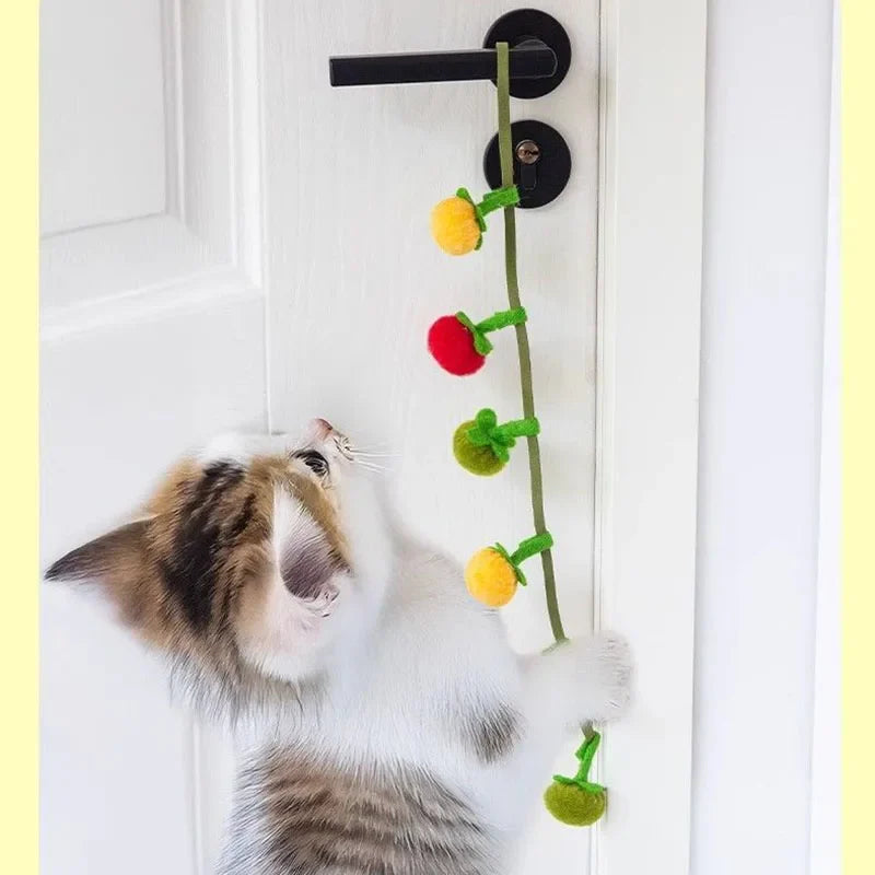 DangleVine – Hanging Catnip Ball Toy 🍅🔔
